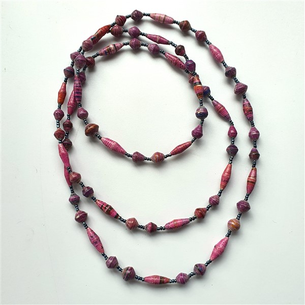 Kette aus Papierperlen, violett-weinrot