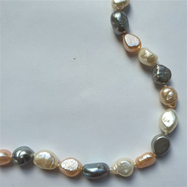Kette, Perlen, 3-farbig